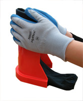 Gloves Can Assist Loading the Ezy-As™ Applicator